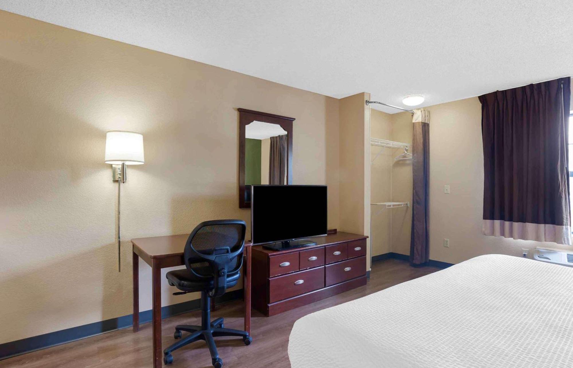 Extended Stay America Suites - Cleveland - Brooklyn Exteriör bild