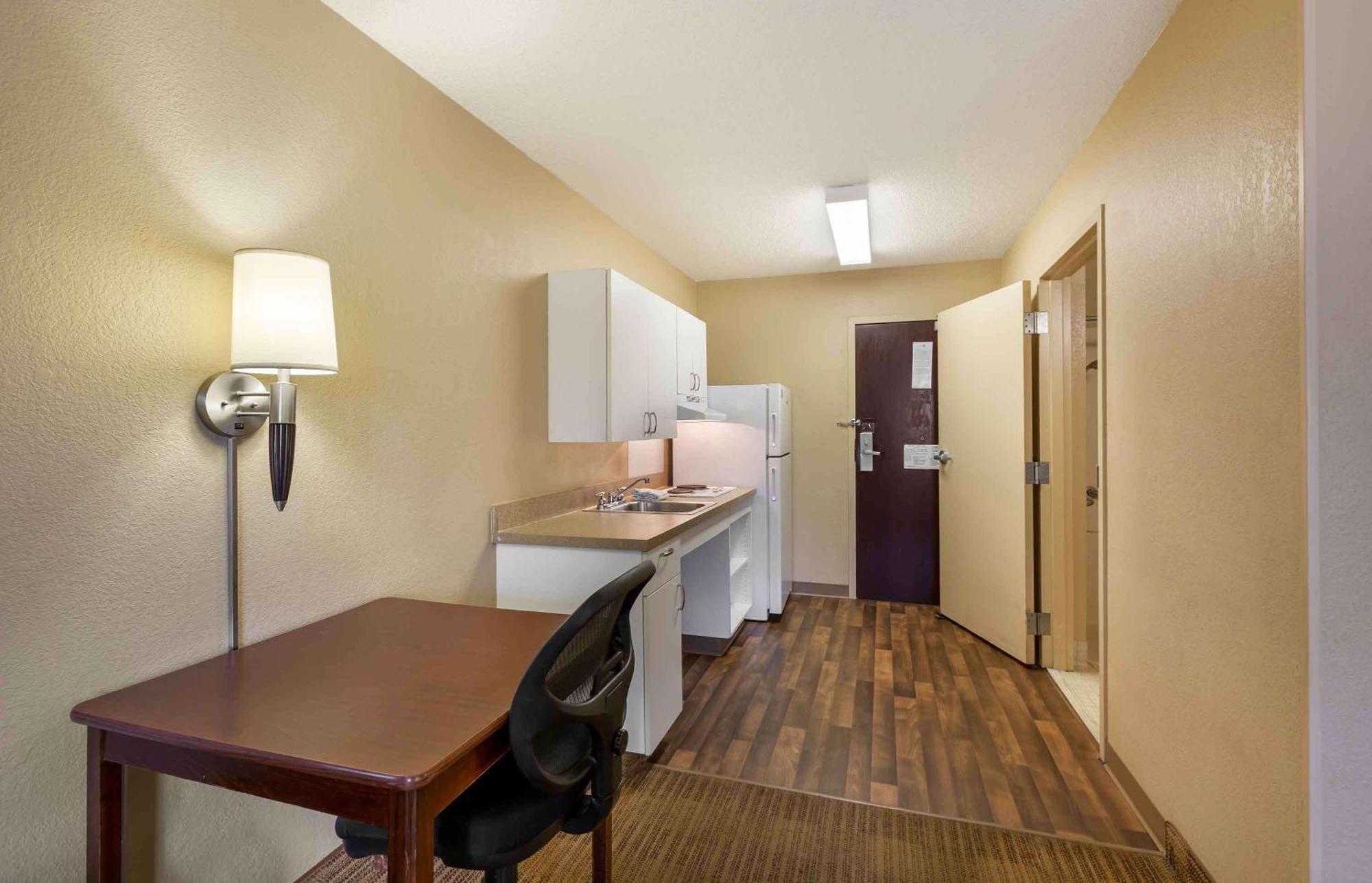 Extended Stay America Suites - Cleveland - Brooklyn Exteriör bild