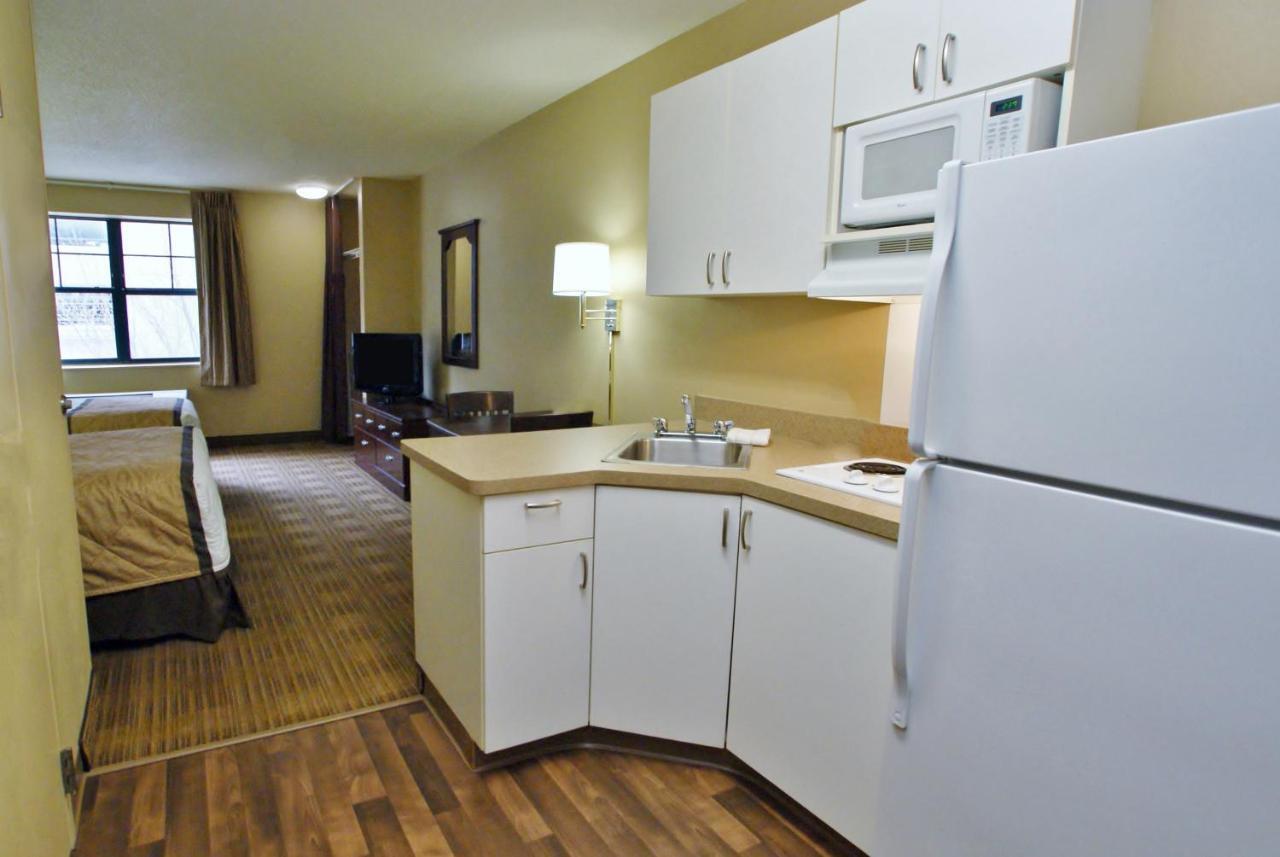 Extended Stay America Suites - Cleveland - Brooklyn Exteriör bild